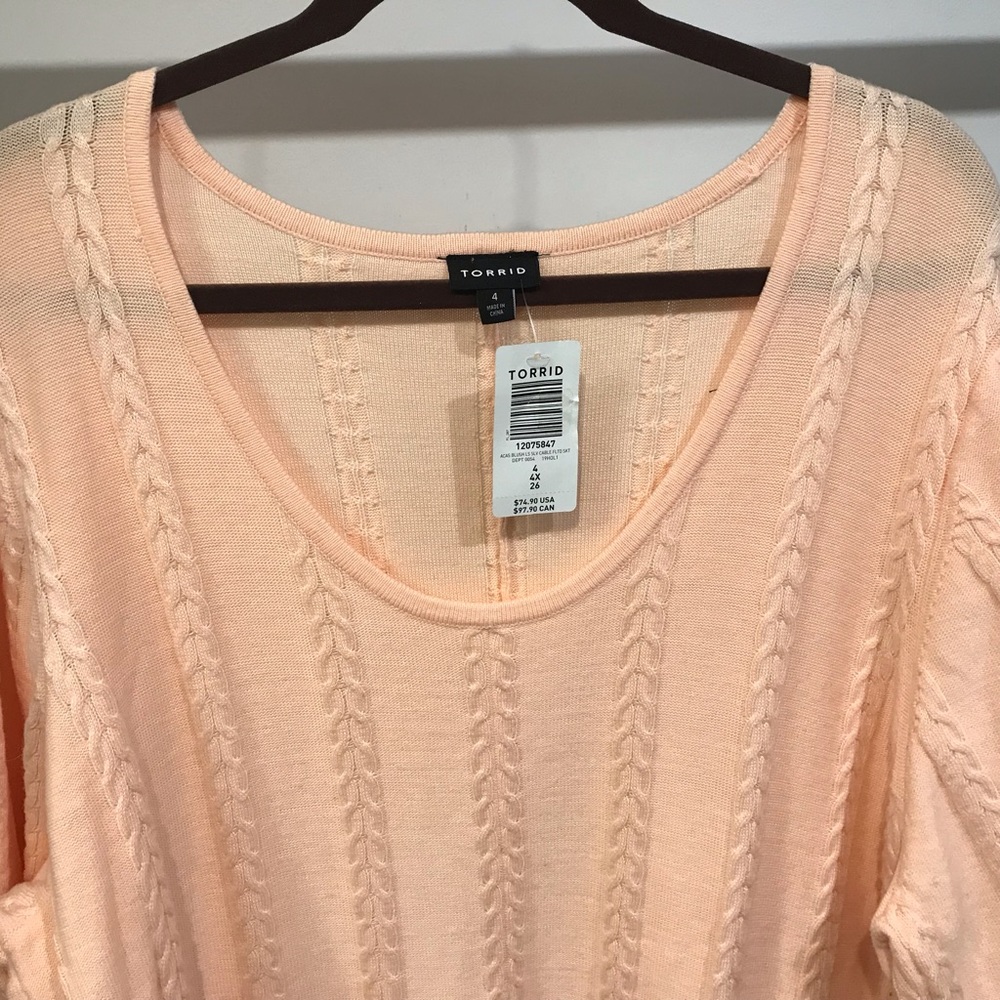 peach colored  dress size 4. 4x.26  cable knit dress long sleeves fluted skirt